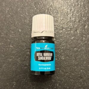 New unopened royal Hawaiian sandalwood essential oil young living